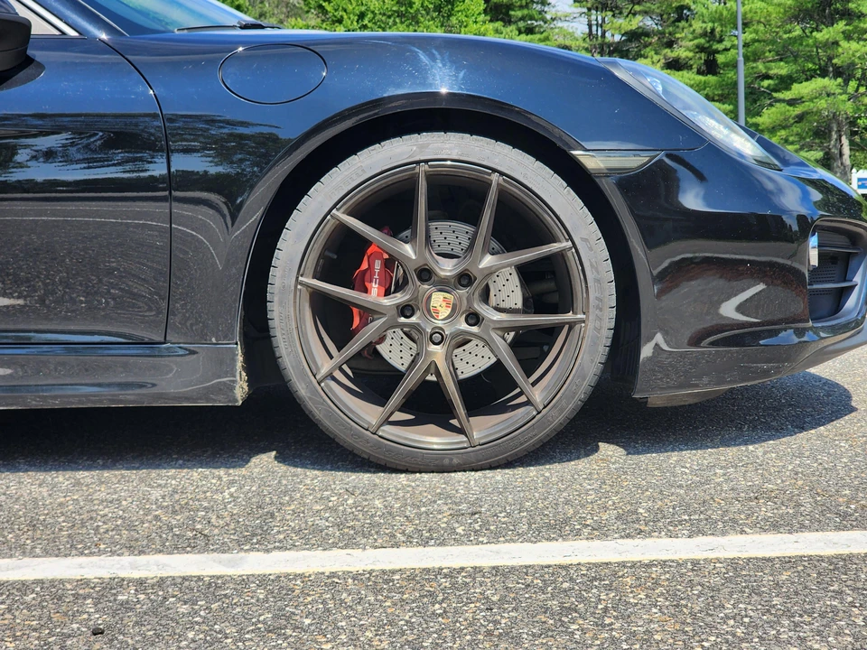 2015 Porsche 981 Cayman - Image 28 of 31