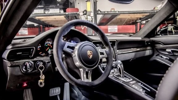 2015 Porsche 991 GT3 - Image 12 of 21