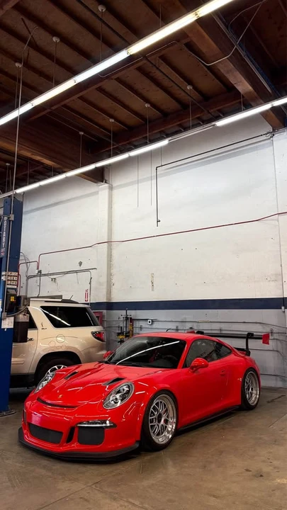 2015 Porsche 991 GT3 - Image 2 of 4