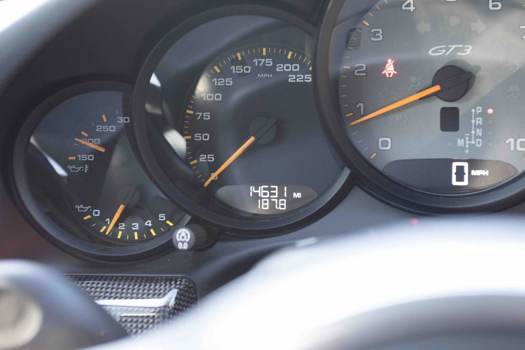 2015 Porsche 991 GT3 - Image 6 of 10