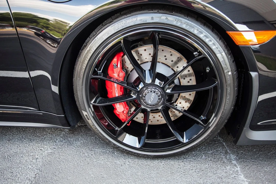2015 Porsche 991 GT3 - Image 2 of 6