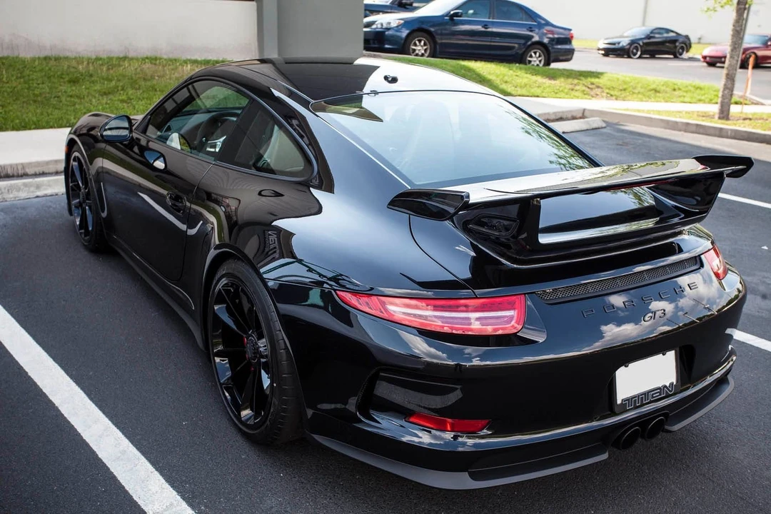 2015 Porsche 991 GT3 - Image 5 of 6
