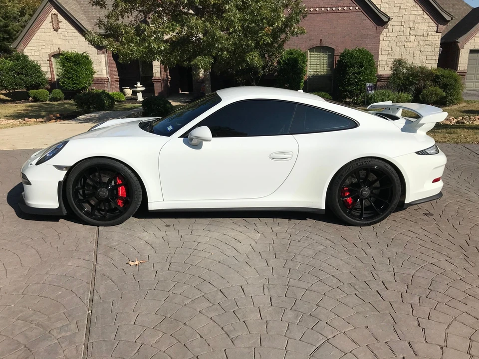 2015 Porsche 991 GT3 - Image 2 of 10