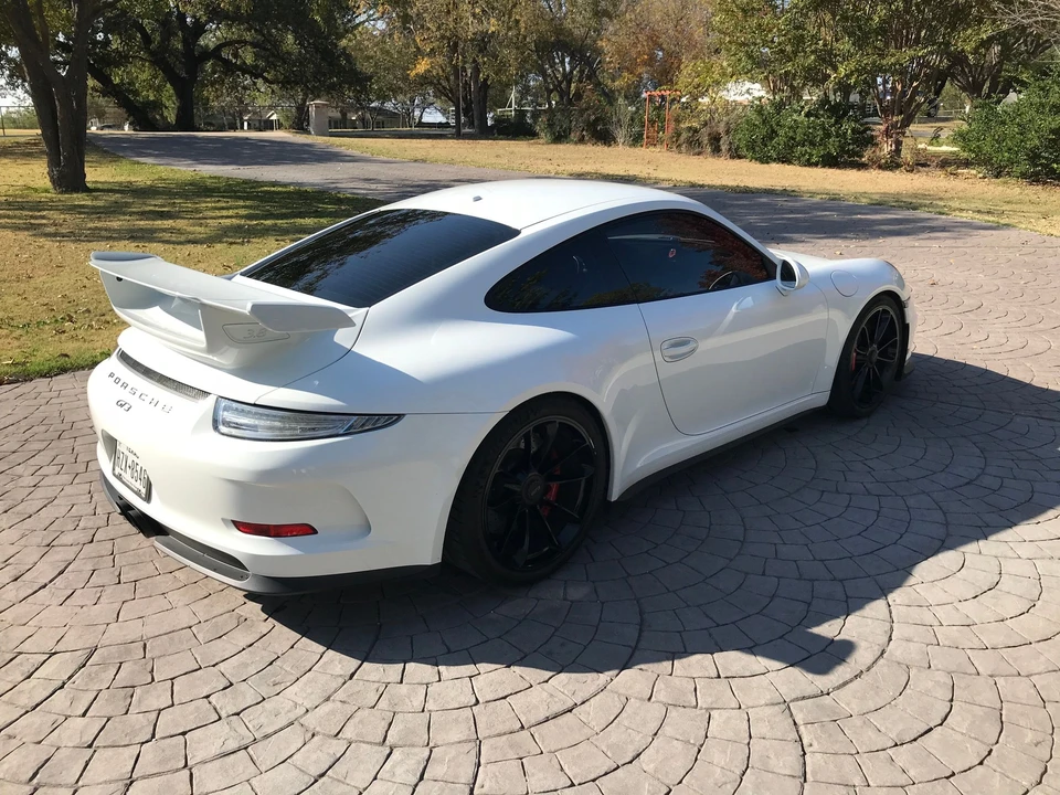 2015 Porsche 991 GT3 - Image 6 of 10