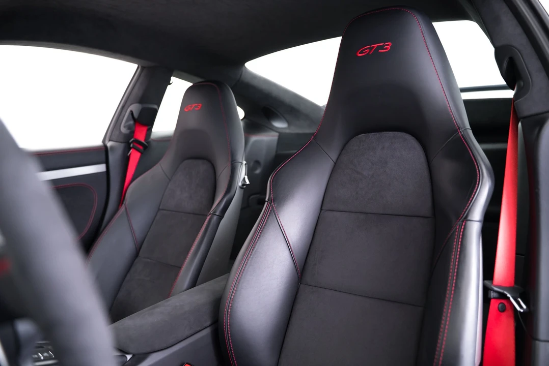 2015 Porsche 991 GT3 - Image 9 of 24