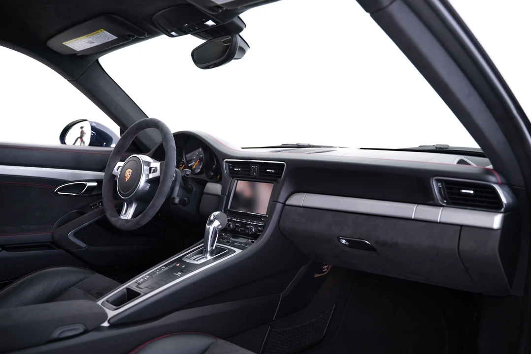 2015 Porsche 991 GT3 - Image 12 of 24