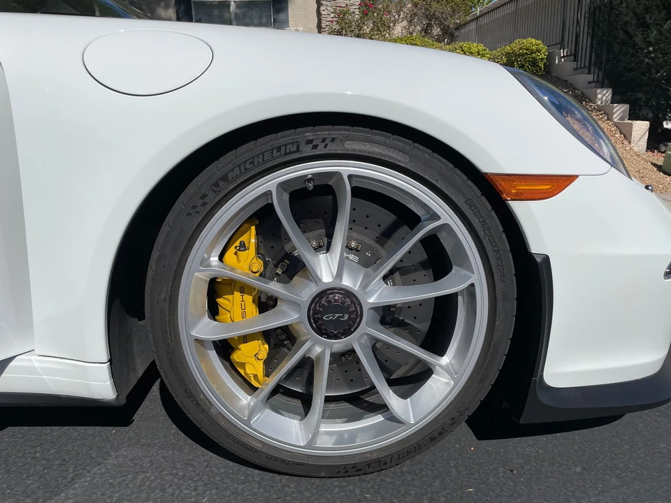 2015 Porsche 991 GT3 - Image 12 of 17