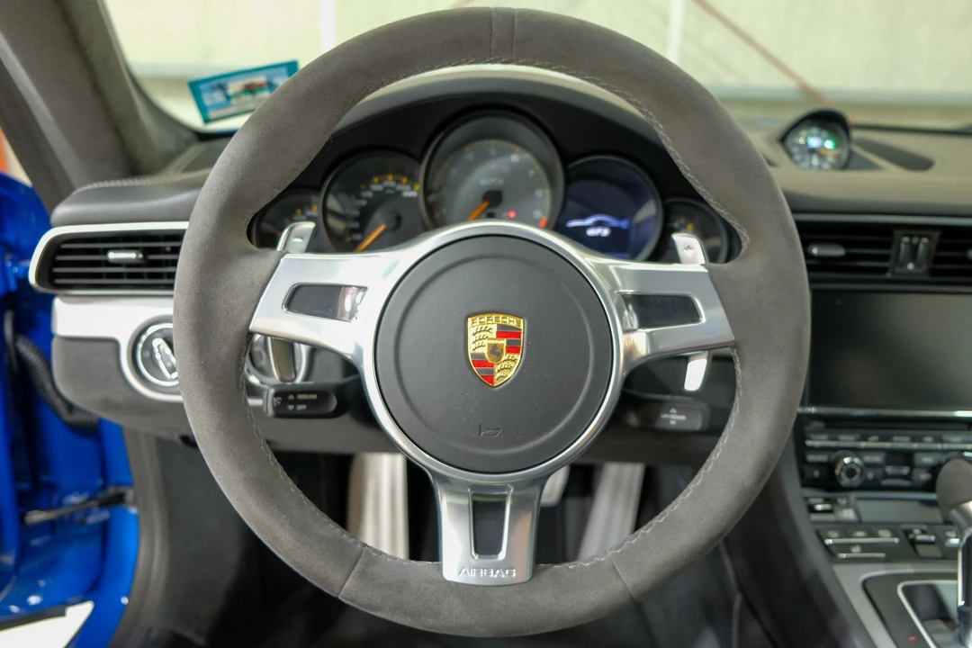 2015 Porsche 991 GT3 - Image 12 of 13