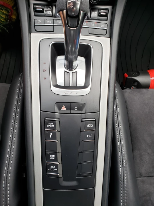 2015 Porsche 991 GT3 - Image 16 of 31