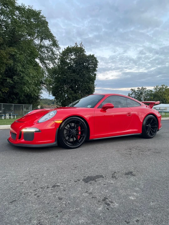 2015 Porsche 991 GT3 - Image 2 of 17