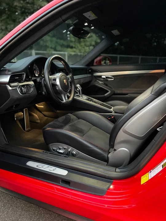 2015 Porsche 991 GT3 - Image 5 of 17