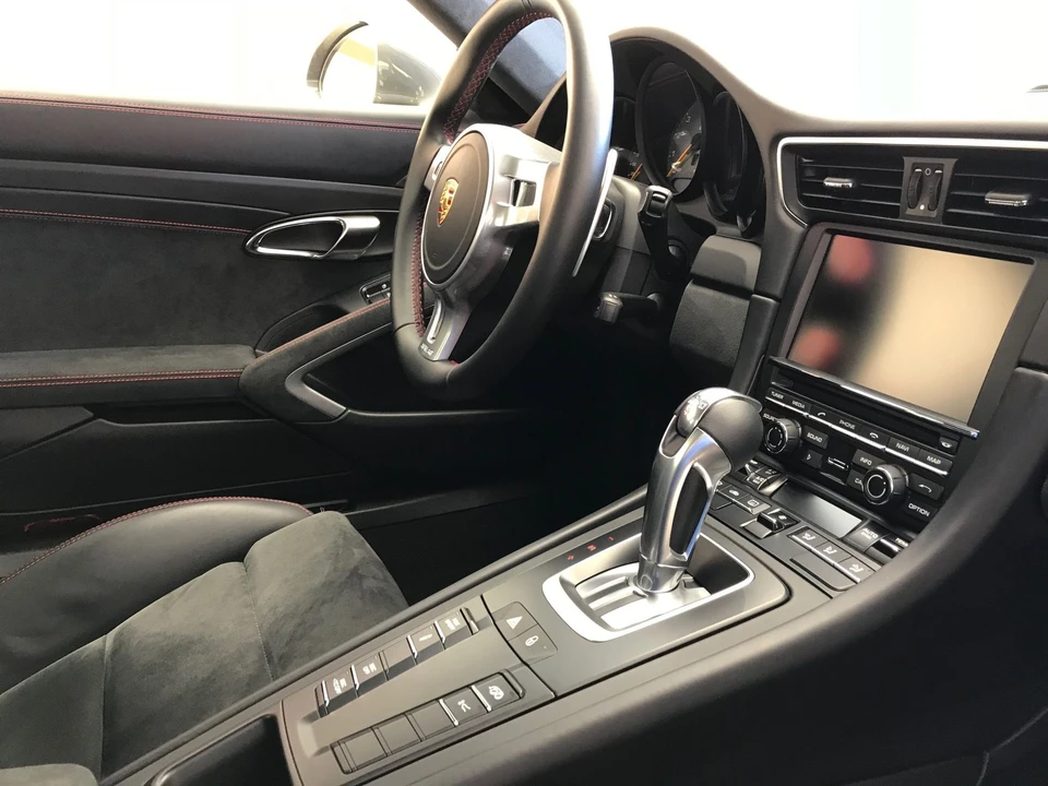 2015 Porsche 991 GT3 - Image 15 of 23
