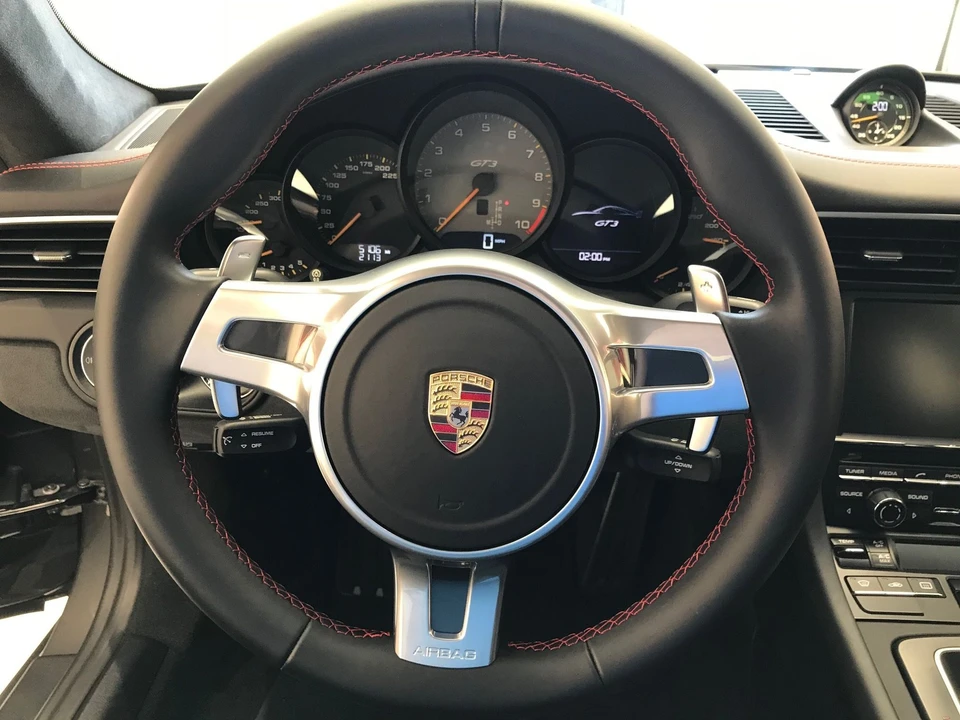 2015 Porsche 991 GT3 - Image 17 of 23