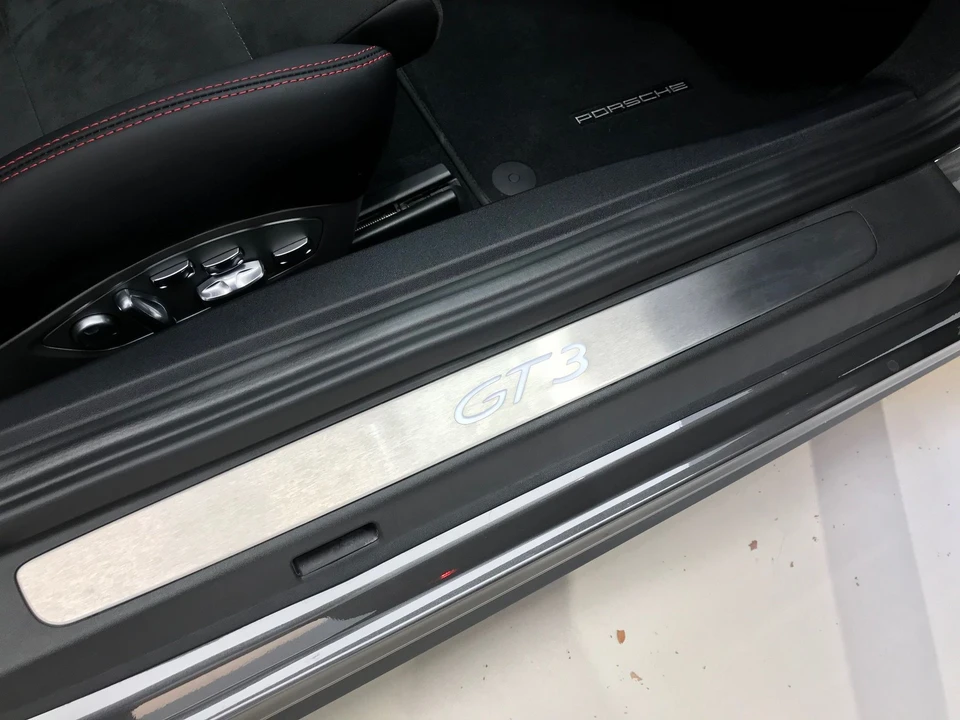 2015 Porsche 991 GT3 - Image 20 of 23