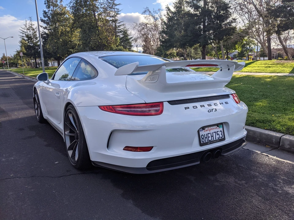 2015 Porsche 991 GT3 - Image 6 of 9