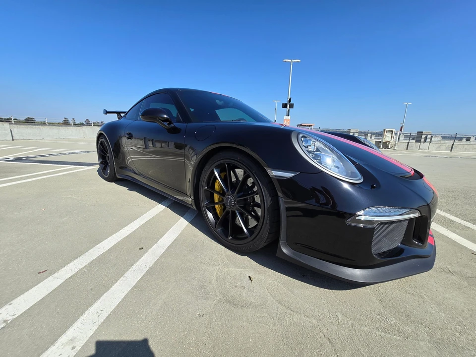 2015 Porsche 991 GT3 - Image 17 of 27