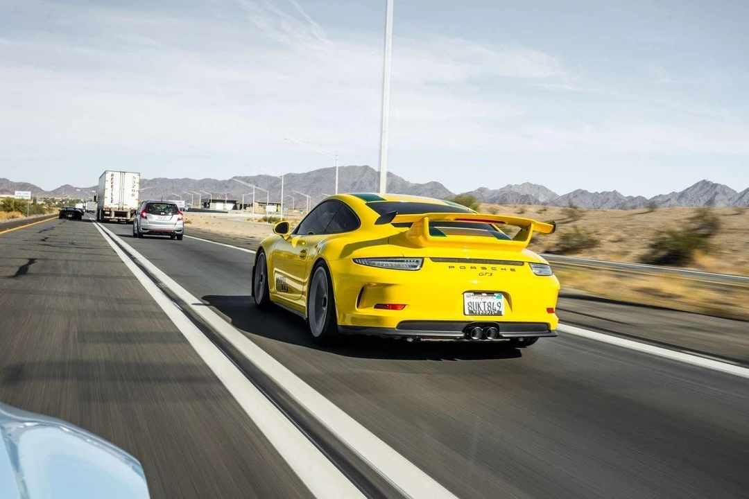 2015 Porsche 991 GT3 - Image 2 of 2
