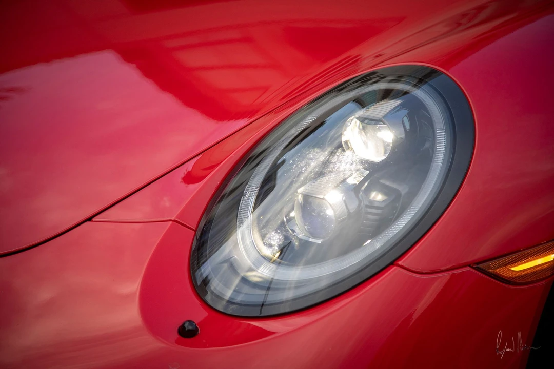 2015 Porsche 991 Carrera GTS - Image 8 of 23