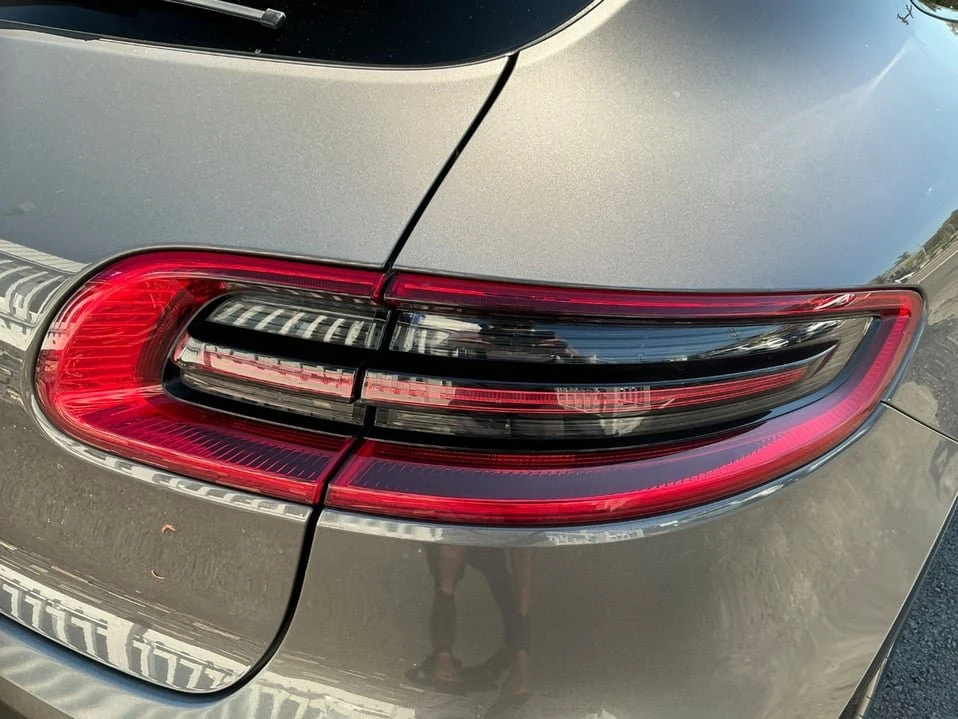 2015 Porsche Macan S - Image 11 of 20