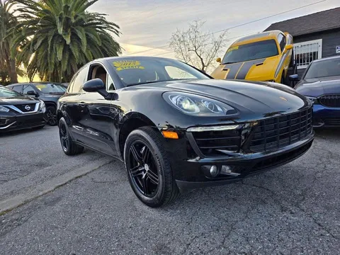2015 Porsche Macan S