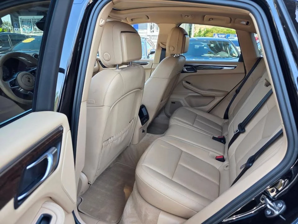 2015 Porsche Macan S - Image 9 of 19