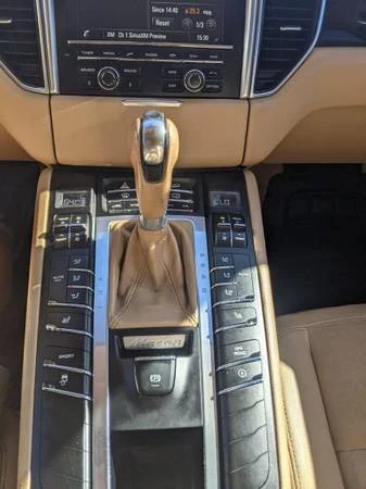 2015 Porsche Macan S - Image 9 of 21