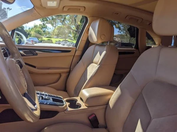 2015 Porsche Macan S - Image 13 of 21