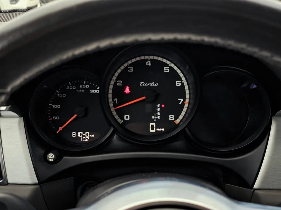 2015 Porsche Macan Turbo - Image 15 of 20