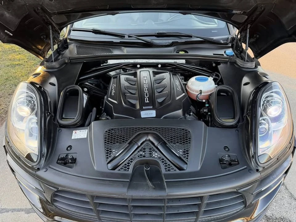 2015 Porsche Macan Turbo - Image 20 of 20