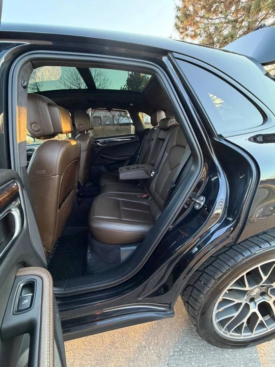 2015 Porsche Macan Turbo - Image 5 of 20
