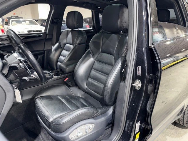 2015 Porsche Macan - Image 11 of 20