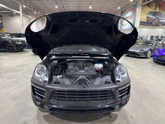 2015 Porsche Macan - Image 18 of 20