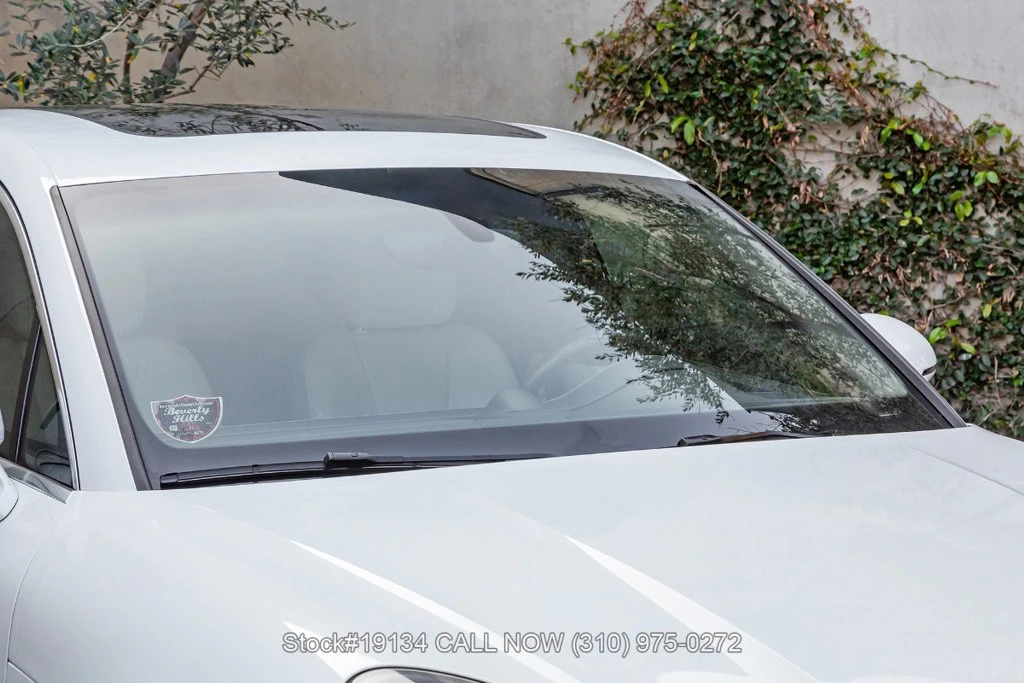 2015 Porsche Macan - Image 9 of 12