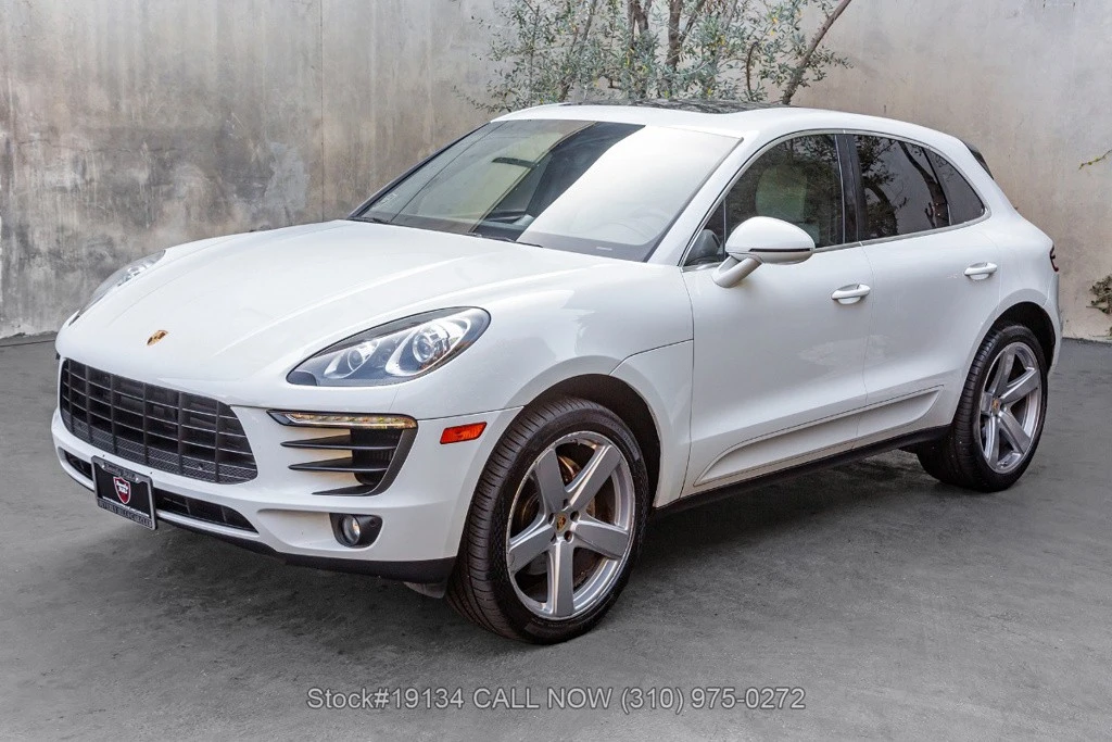 2015 Porsche Macan - Image 8 of 12