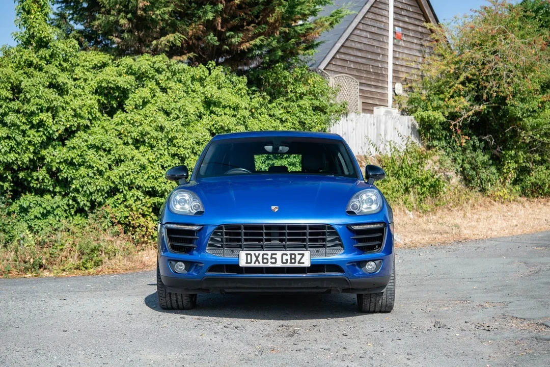 2015 Porsche Macan S - Image 11 of 30