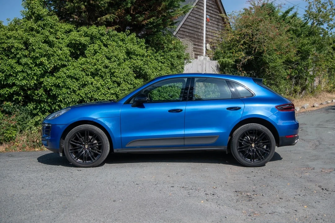 2015 Porsche Macan S - Image 15 of 30