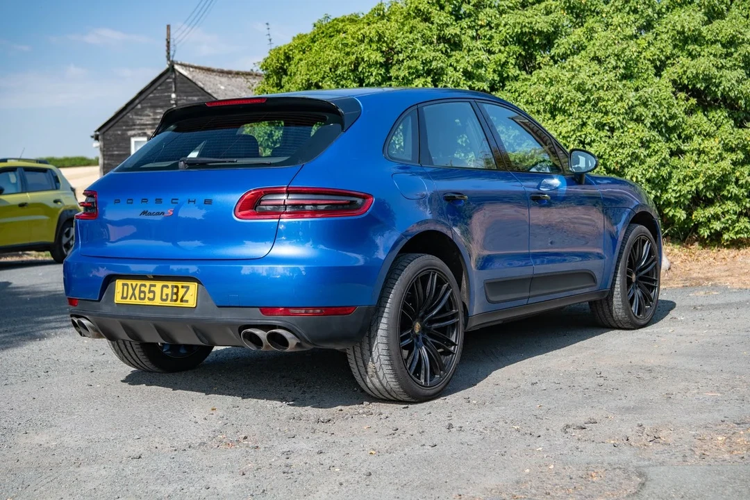 2015 Porsche Macan S - Image 20 of 30