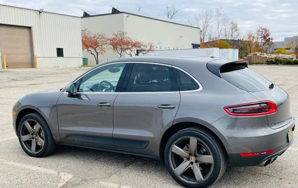 2015 Porsche Macan - Image 11 of 11