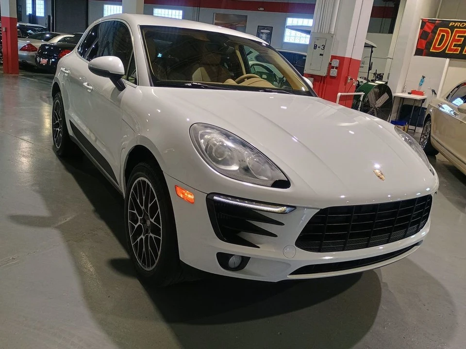 2015 Porsche Macan S - Image 7 of 12