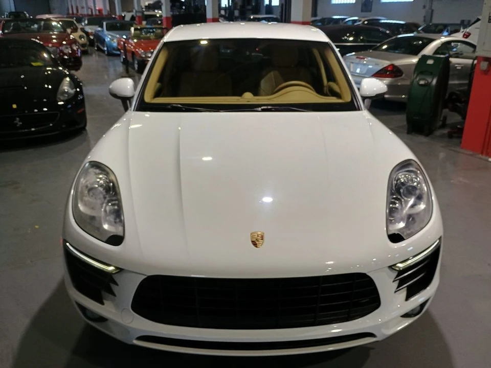 2015 Porsche Macan S - Image 9 of 12