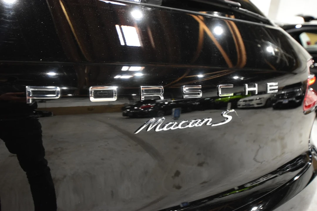 2015 Porsche Macan S - Image 8 of 21