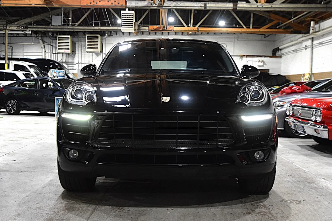 2015 Porsche Macan S - Image 2 of 21