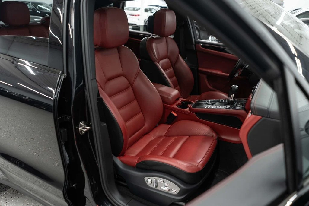2015 Porsche Macan S - Image 11 of 12