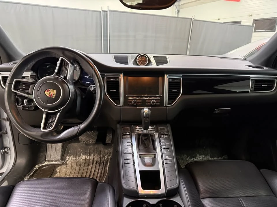 2015 Porsche Macan S - Image 11 of 20