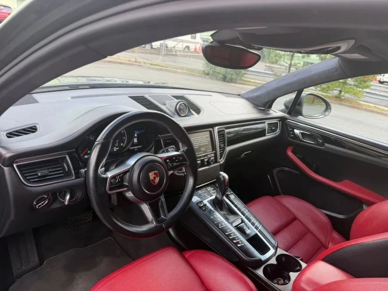 2015 Porsche Macan S - Image 11 of 12