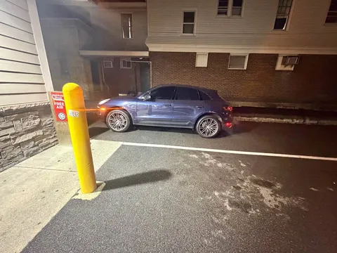 2015 Porsche Macan GTS Sport Utility 4D