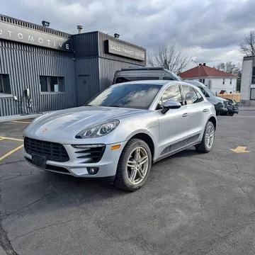 2015 Porsche Macan
