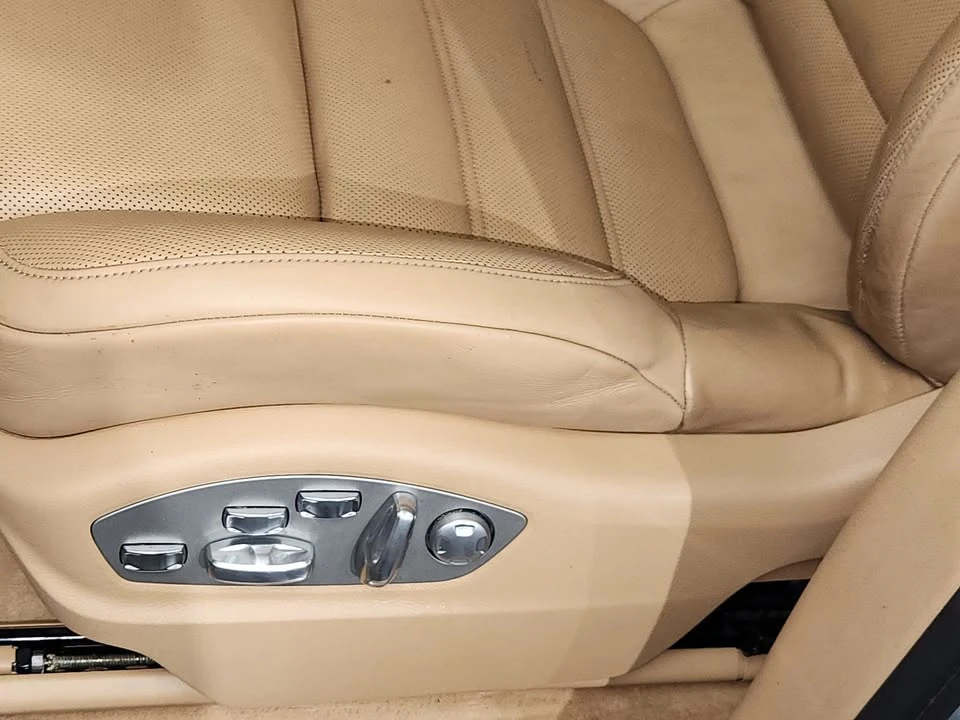 2015 Porsche Macan - Image 10 of 20
