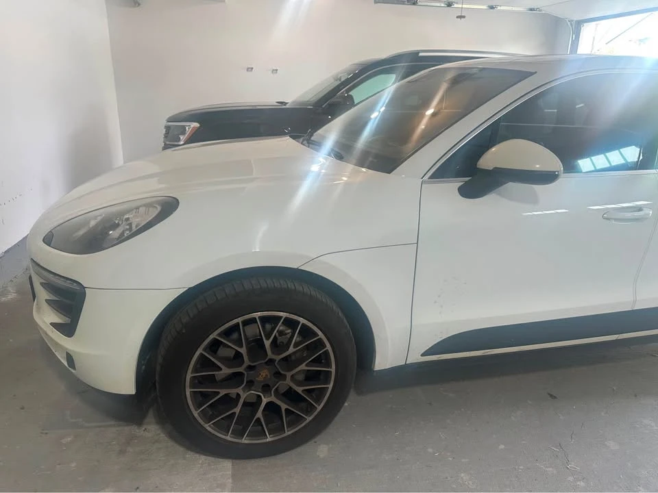 2015 Porsche Macan - Image 3 of 8