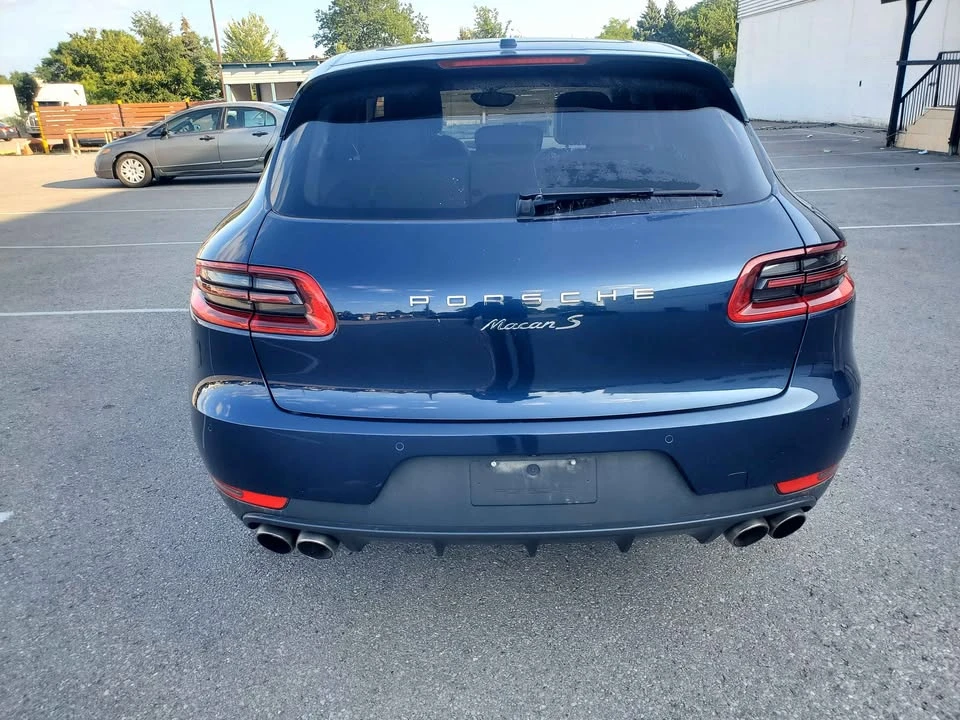 2015 Porsche Macan - Image 5 of 9
